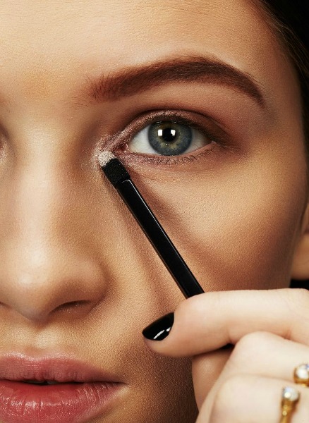 gözleri ön plana çıkarmak