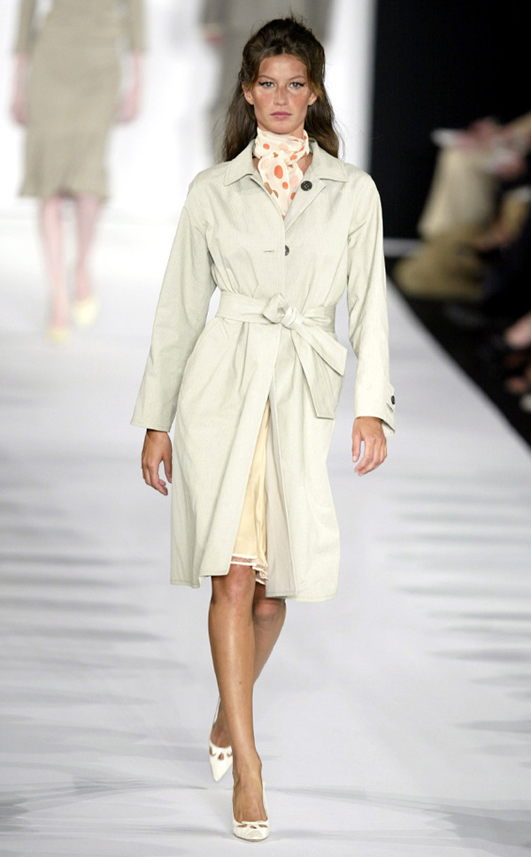 rs_634x1024-150403145509-634.Gisele-Bundchen-Marc-Jacobs.ms.040315