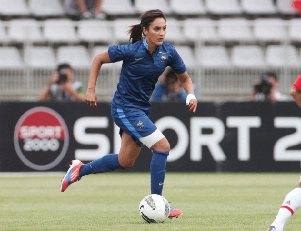 EN GÜZEL 6 KADIN FUTBOLCU