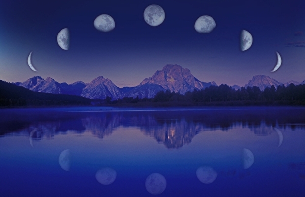 The Snake River and Mt. Moran, at sunrise, in Grand Teton National Park, Wyoming.