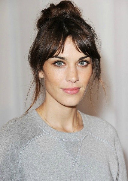 PRATİK VE MODERN 5 ETKİLEYİCİ SAÇ STİLİ 3