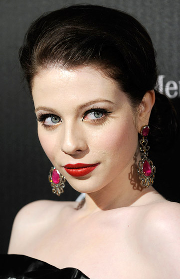 1323360152_michelle-trachtenberg-lg