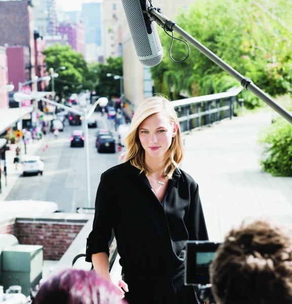 KARLIE KLOSS'DAN HERKESE UYGUN GÜZELLİK TAVSİYELERİ 3