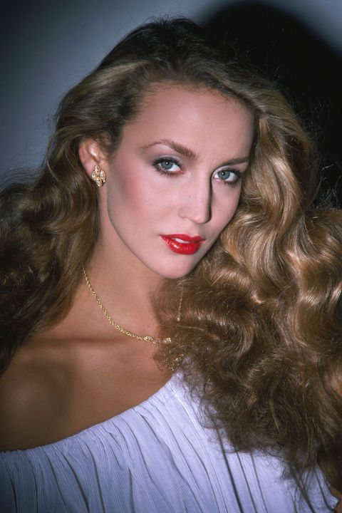 gallery-1439924153-hbz-the-list-80s-icons-jerry-hall-corbis