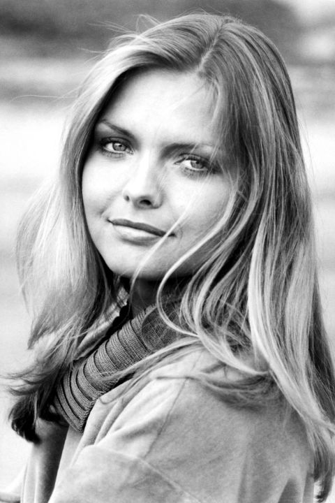 hbz-the-list-80s-icons-michelle-pfeiffer-rexusa