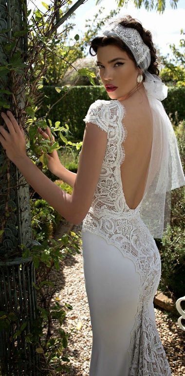 vücudu saran gelinlik modelleri 30