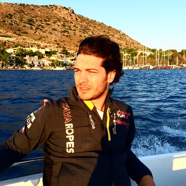 11426436_644967852305758_1245699343_n