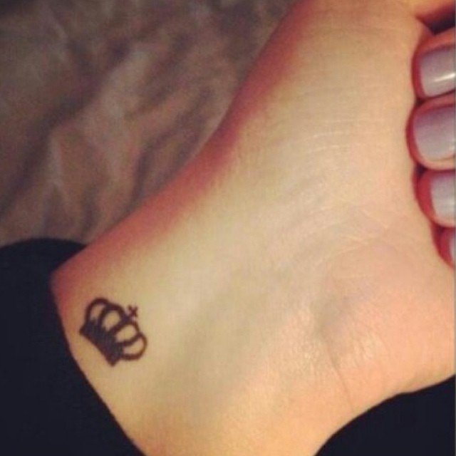 BİLEZİKTEN DAHA ŞIK DURAN 60 BİLEK DÖVMESİ (24)