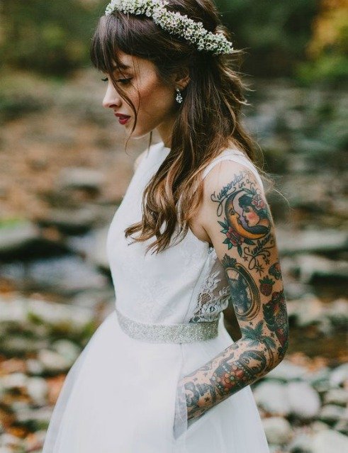 dövmeleriyle göz kamaştıran gelinler 3