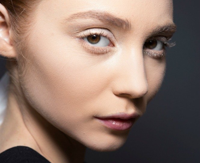 CİLDİNİZİN SAĞLIĞI İÇİN BU 7 SABAH RUTİNİNİ YAPMAYIN 5