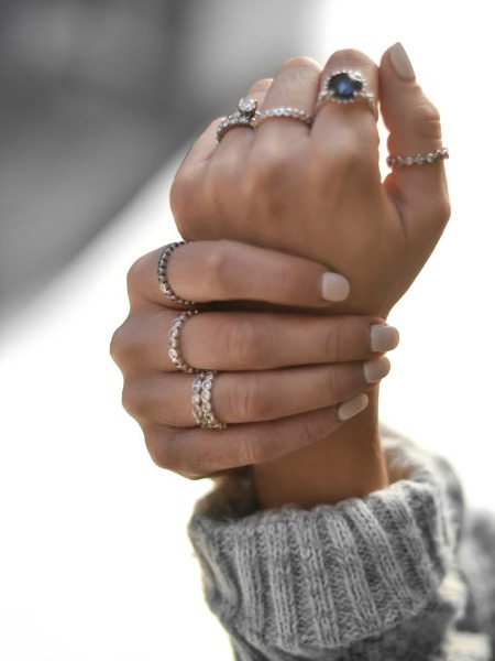 yüzüklerinizi kombinlerken dikkat etmeniz gerekenler