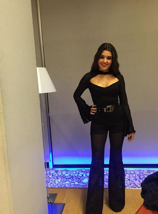 HANDE ERÇEL'İN INSTAGRAM'INI KARIŞTIRDIK
