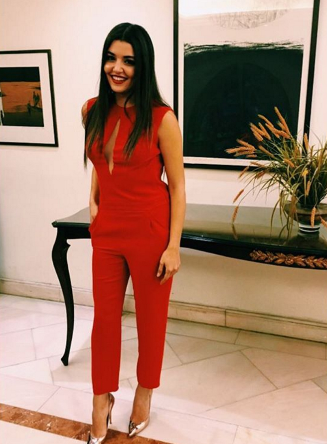 HANDE ERÇEL'İN INSTAGRAM'INI KARIŞTIRDIK