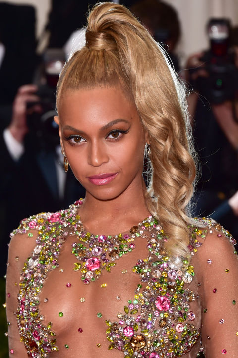 hbz-the-list-2015-hair-moments-beyonce-gettyimages-472216318