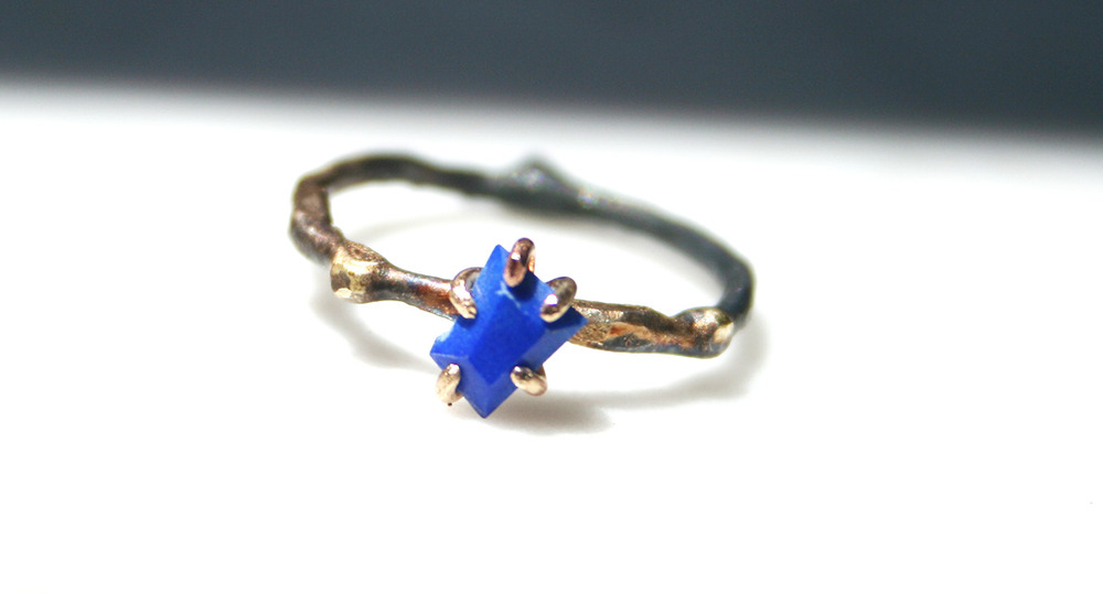 stil sahibi kızlar için nişan yüzüğü