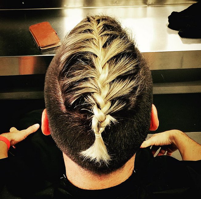 21 ADIMDA INSTAGRAM'IN YENİ TRENDİ ERKEK ÖRGÜLERİ (7)