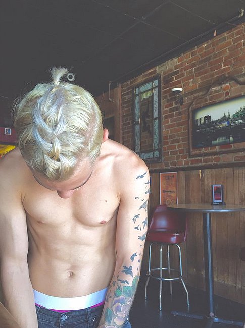 21 ADIMDA INSTAGRAM'IN YENİ TRENDİ ERKEK ÖRGÜLERİ (9)