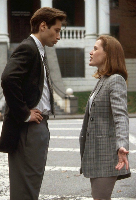 9 90'LAR TELEVİZYON DÜNYASININ EN TARZ 11 ÇİFTİ