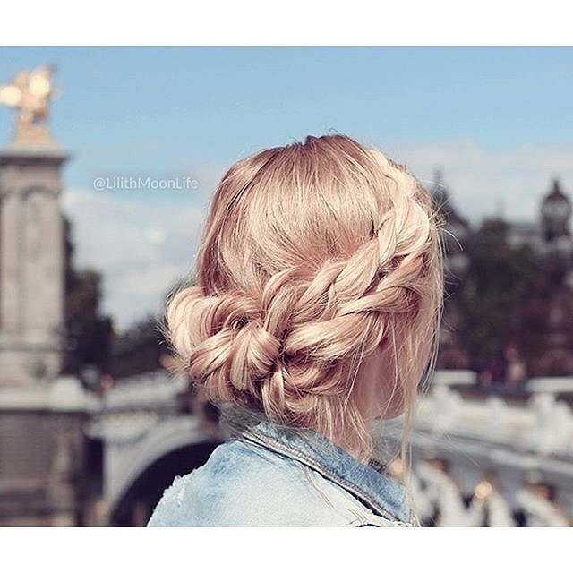 BU YIL INSTAGRAM'DA TAKİP ETMENİZ GEREKEN 32 GÜZELLİK HESABI (28)