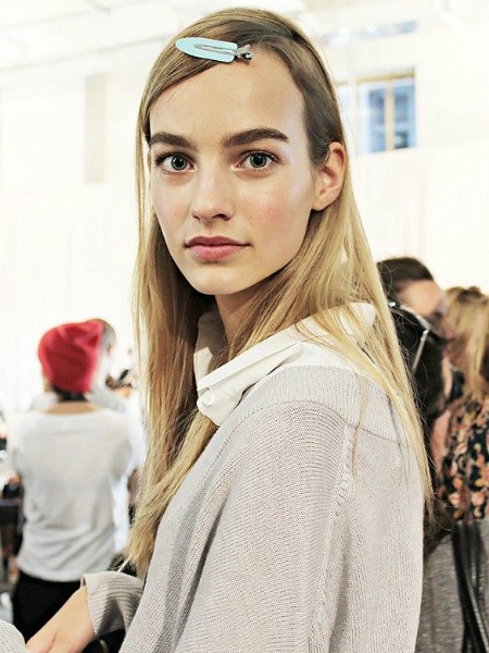 CİLDİNİZİN SAĞLIĞINIZLA İLGİLİ VERDİĞİ 9 İPUCU vv