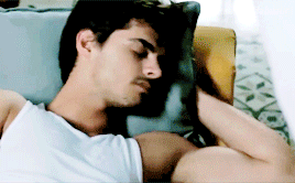 GÜNEŞİN KIZLARI’NDA SAVNAZ ÇİFTİNİN UNUTULMAZ 20 SAHNESİ (9)