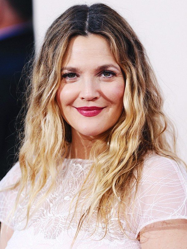 YUVARLAK YÜZLER İÇİN EN UYGUNVE HAVALI SAÇ MODELLERİ (8)