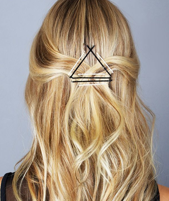 HAFTA SONU İÇİN YAPABİLECEĞİNİZ ŞIK VE KOLAY 7 SAÇ MODELİ (7)