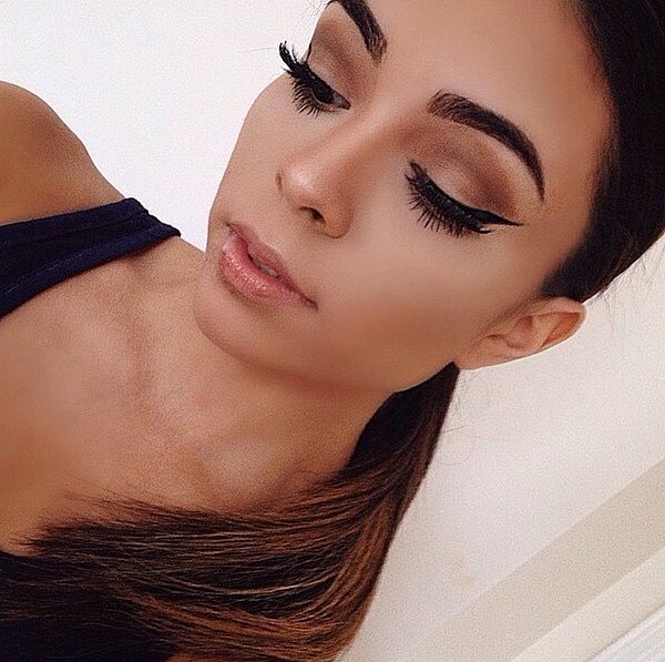 INSTAGRAM FENOMENLERİNDEN 10 KUSURSUZ KEDİ GÖZÜ MAKYAJI (8)