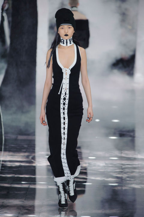 RIHANNA FENTY X PUMA KOLEKSİYONUNU TANITTI (9)