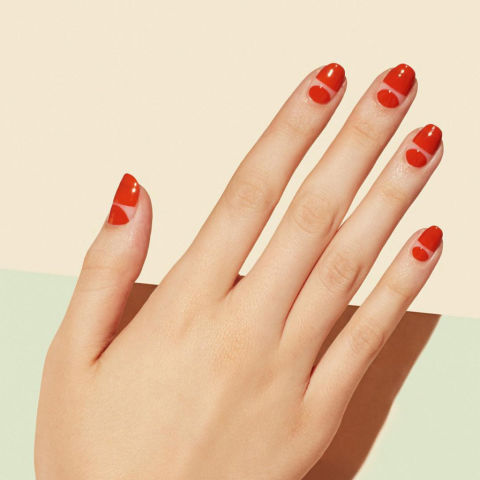 ÖZEL BİR GECE İÇİN 9 SEKSİ GÜZELLİK ÖNERİSİ 2