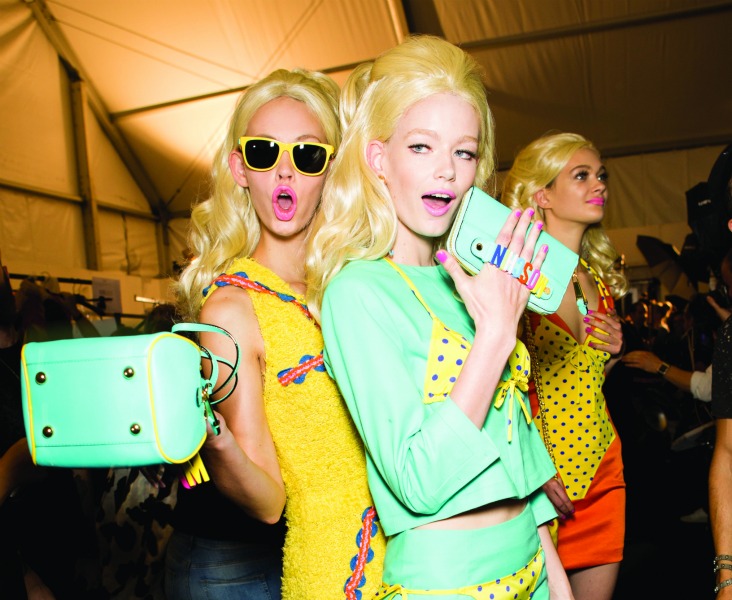 pembe tonlarında makyaj yapmanın yolları