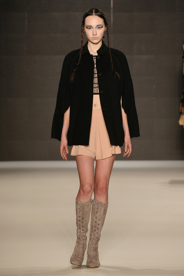 "ISTANBUL, TURKEY - MARCH 15:  A model walks the runway at the Bora Aksu show during the Mercedes-Benz Fashion Week Istanbul Autumn/Winter 2016 at Zorlu Center on March 15, 2016 in Istanbul, Turkey.  (Photo by Andreas Rentz/Getty Images for IMG)"