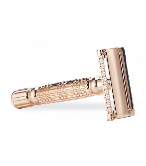 PÜRÜZSÜZ BACAKLARA SAHİP OLMAK İÇİN 9 ETKİLİ ÜRÜN (12)