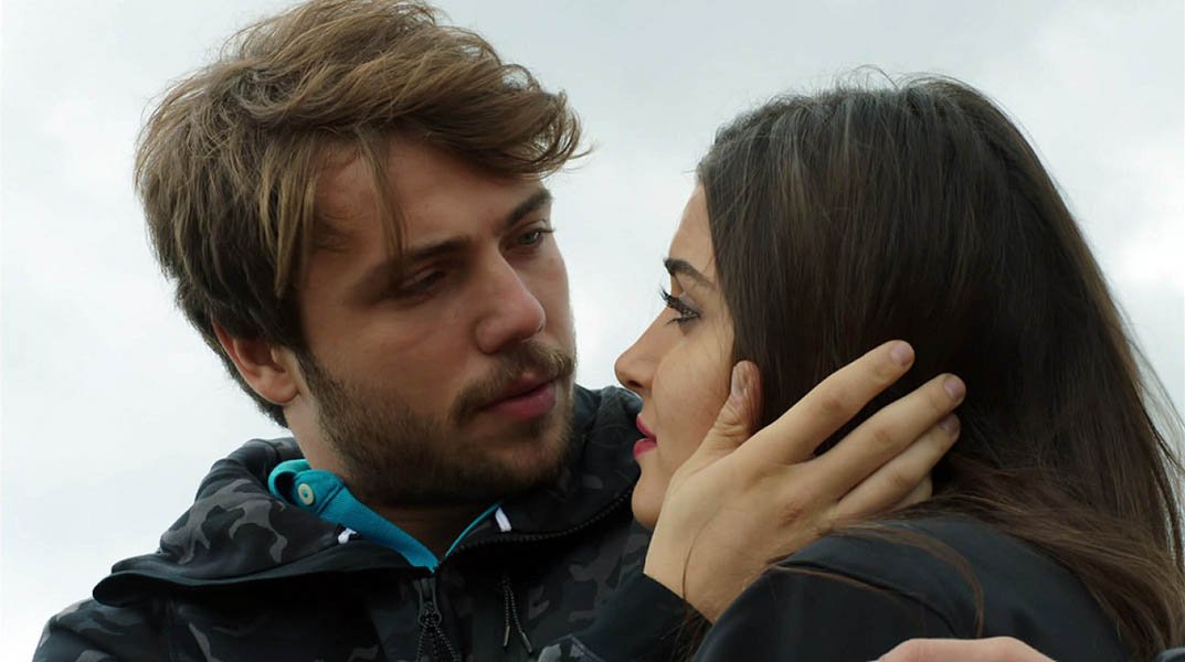 TBT EKRANA DAMGASINI VURAN ÇİFTLER (8)