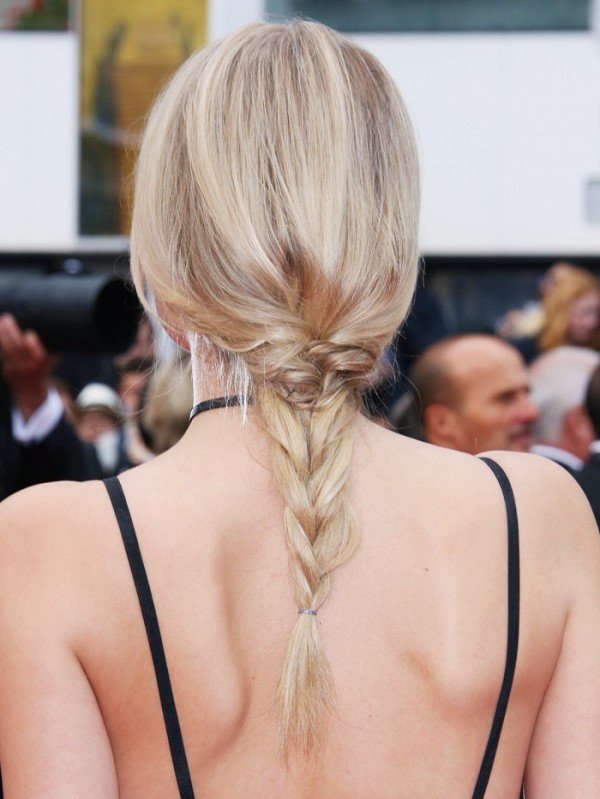 CANNES KIRMIZI HALISINDAN GÜNDELİK YAŞAMINIZA UYARLAYABİLECEĞİNİZ GÜZELLİK GÖRÜNÜMLERİ (2)