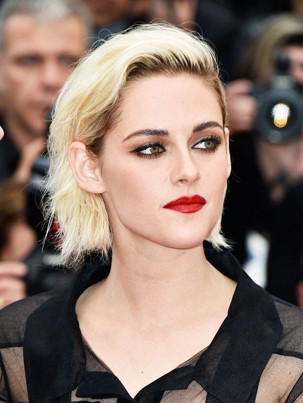 CANNES KIRMIZI HALISINDAN GÜNDELİK YAŞAMINIZA UYARLAYABİLECEĞİNİZ GÜZELLİK GÖRÜNÜMLERİ (4)