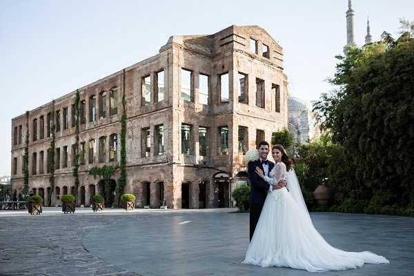 EZGİ EYÜBOĞLU VE KAAN YILDIRIM'DAN MASAL GİBİ BİR DÜĞÜN (2)
