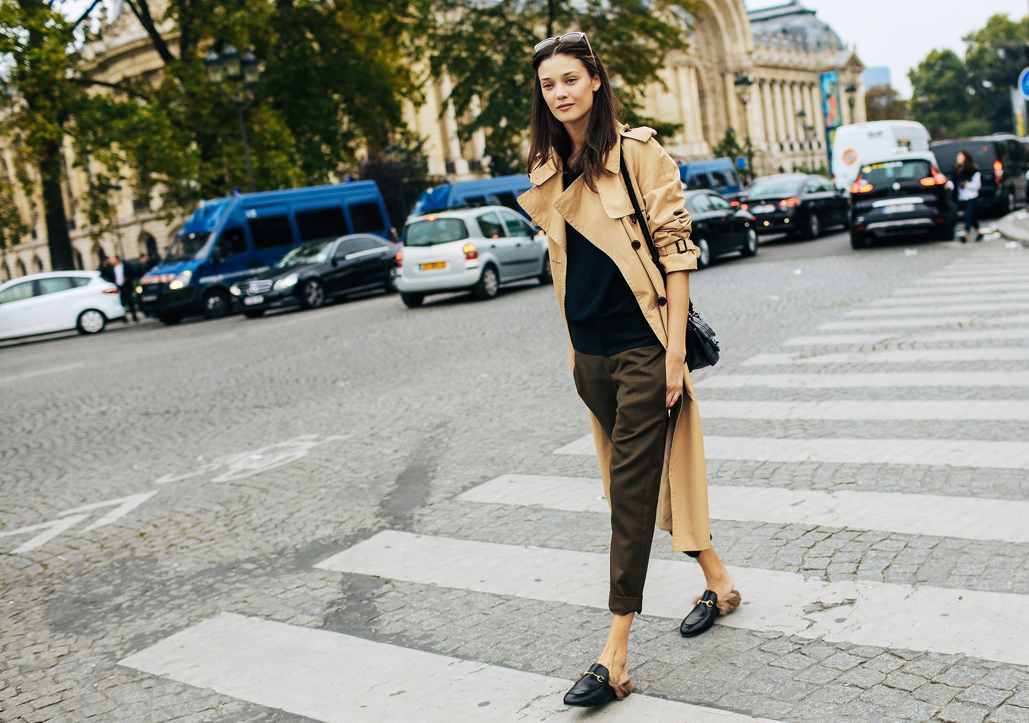 YENİ SEZONUN YÜKSELEN TRENDİ LOAFER TERLİKLER İÇİN EN İYİ 6 MODEL