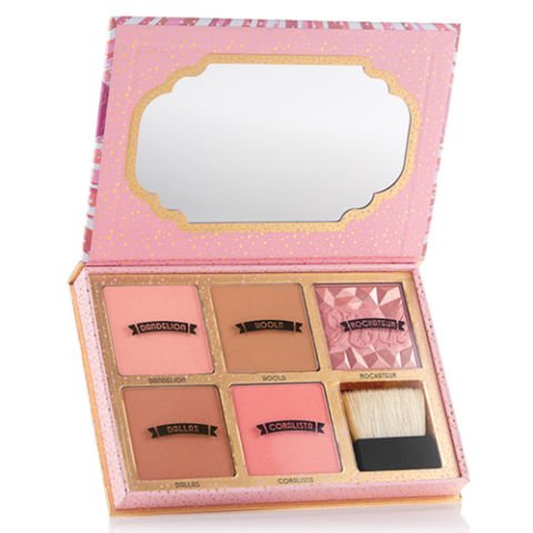 ETKİLEYİCİ BİR MAKYAJ İÇİN EN İYİ 15 KONTÜR PALETİ (14)