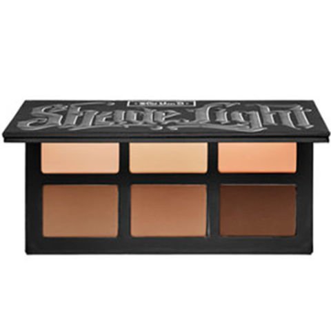 ETKİLEYİCİ BİR MAKYAJ İÇİN EN İYİ 15 KONTÜR PALETİ (9)