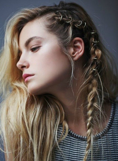 SAÇ YÜZÜĞÜ KULLANMANIZA SEBEP OLACAK 10 COOL MODEL 3