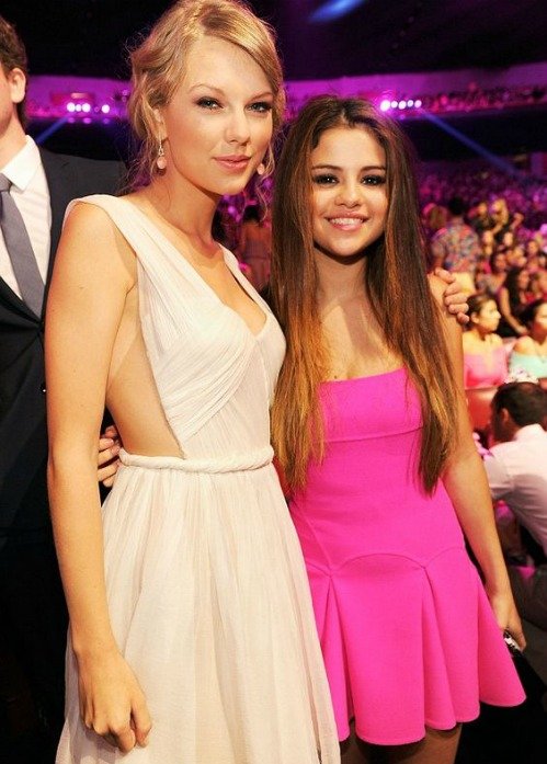 geçmişten günümüze selena gomez 2012