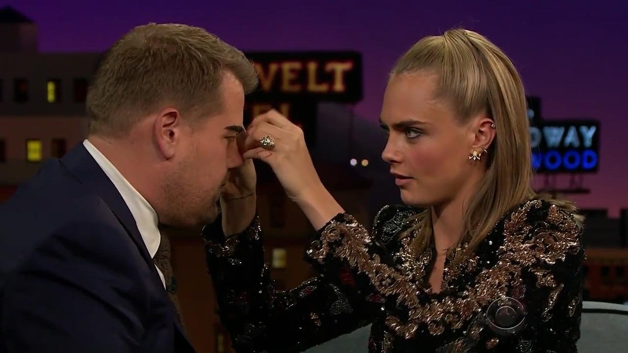 CARA DELEVINGNE'DEN LOB SAÇ İÇİN STİL ÖNERİLERİ (4)