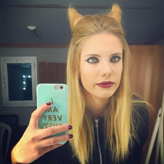 EDA ECE VE İSTANBUL'A DAİR FAVORİLERİ (3)