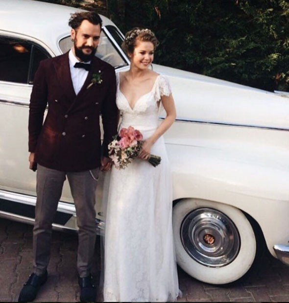 burcu biricik evlendi