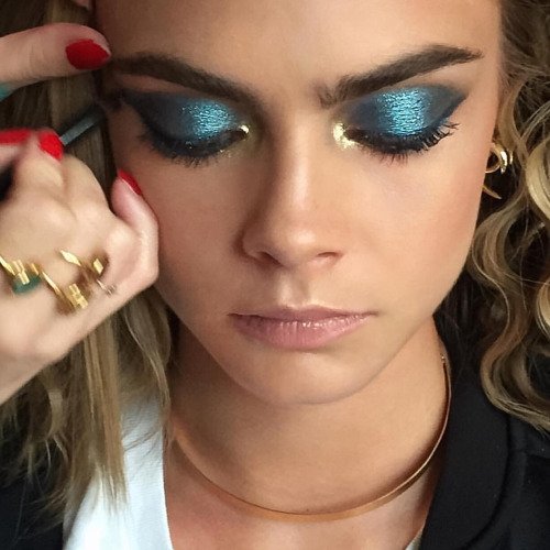 GÜZELLİK VLOGGERLARININ EN ÇOK KULLANDIĞI 8 FAR