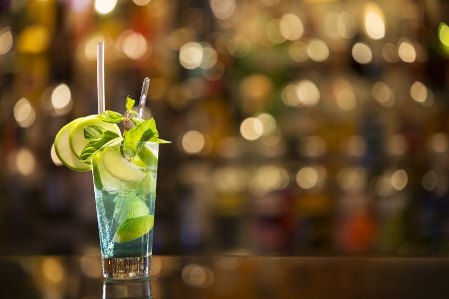 Conrad-Istanbul-SummitBar-14