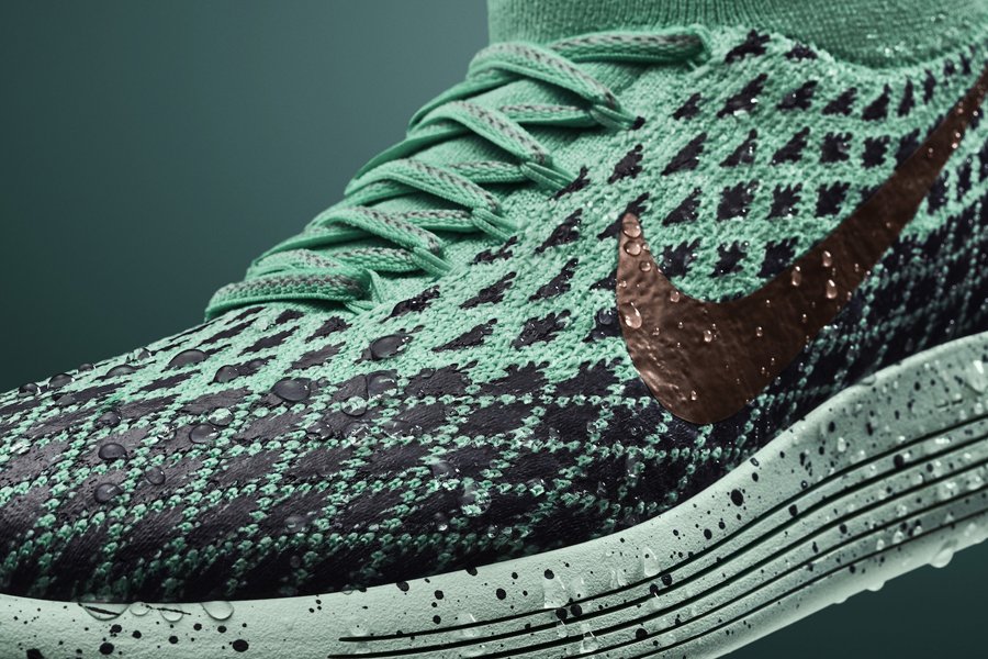HO16_RN_LunarEpic_Flyknit_Shield_W_Detail1_V1_original