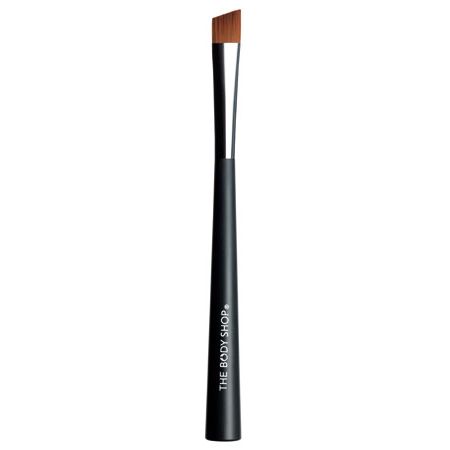 KONTÜRLEME İÇİN EN İYİ 5 MAKYAJ FIRÇASI (3)