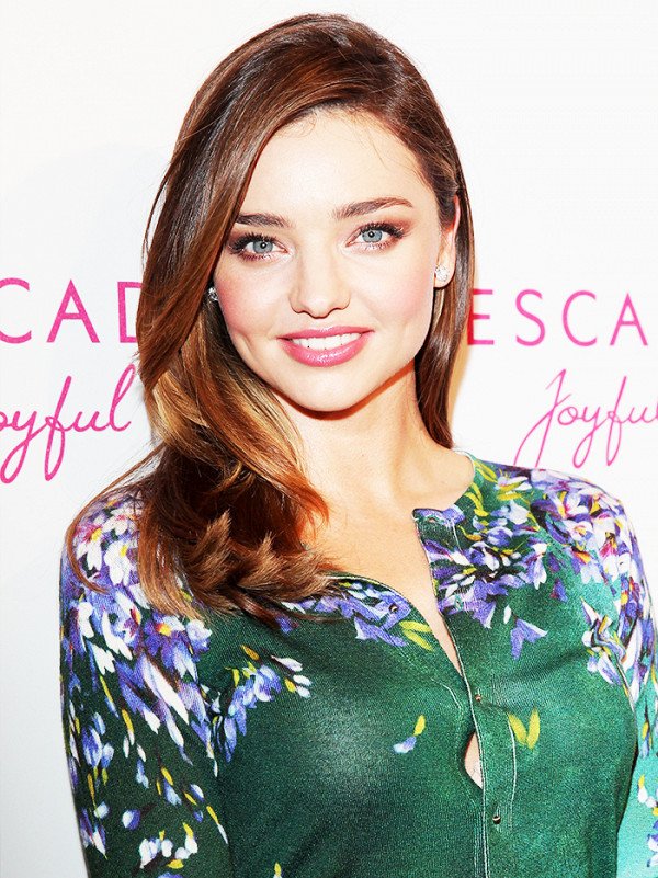 İNCE TELLİ SAÇLAR İÇİN EN İYİ 6 SAÇ MODELİ (2)